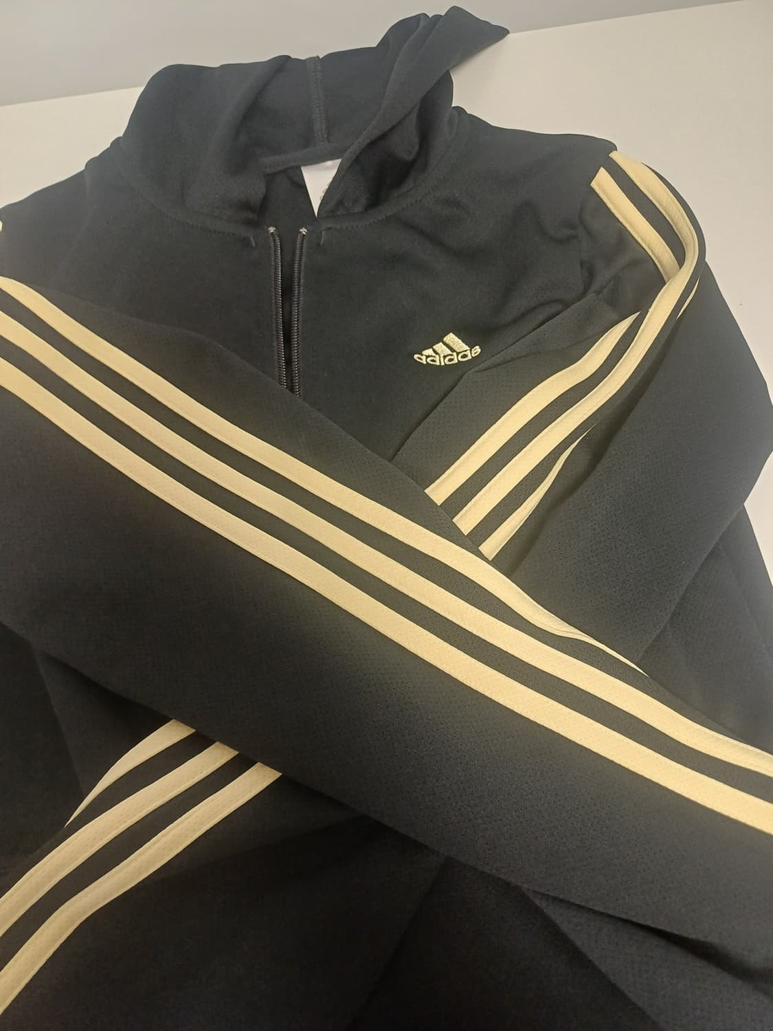 여성 아디다스 블랙-골드 3Stripes 후드 집업 [90] 상품이미지4