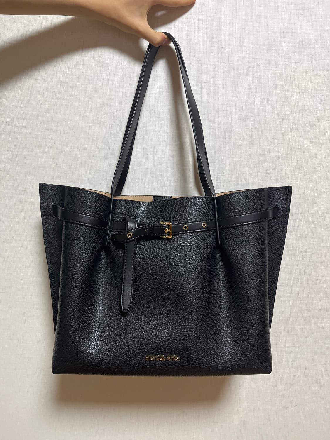 Michael Kors 마이클코어스 에밀리아 라지 레더 토트백 상품이미지1