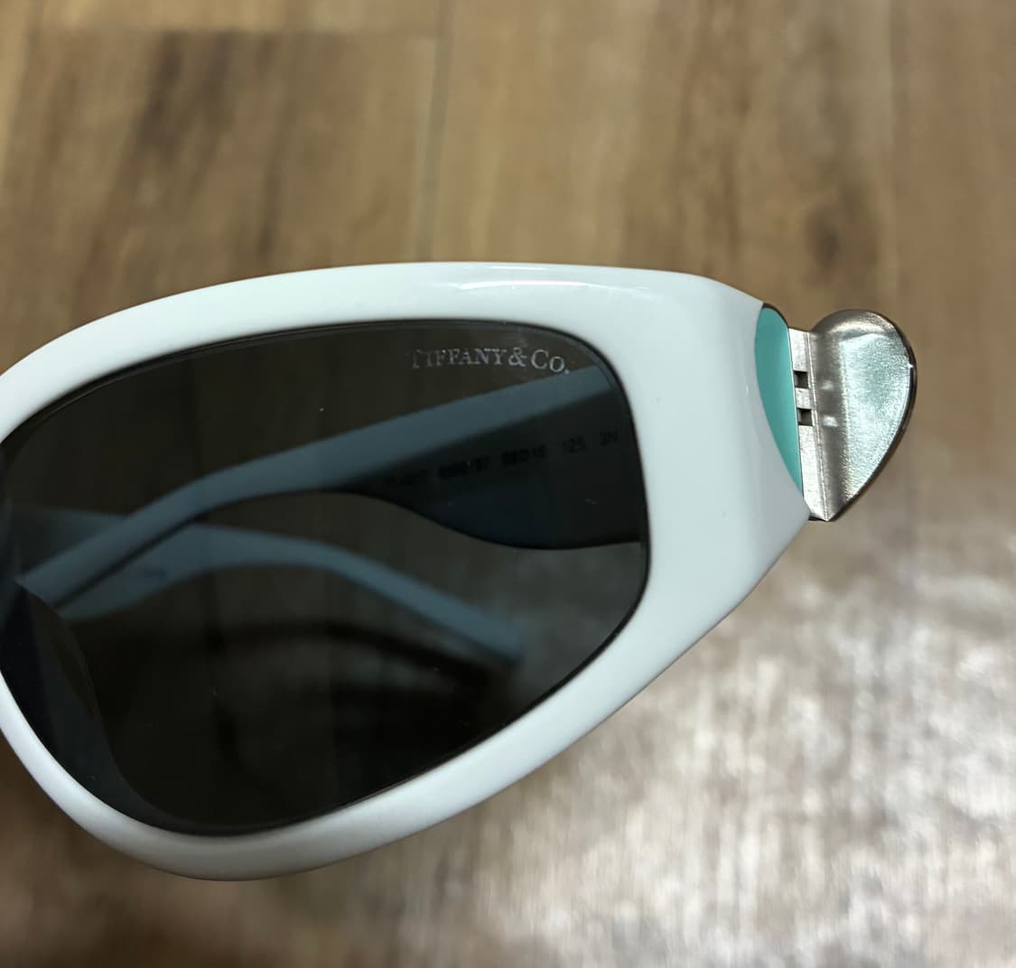 😎[새상품 풀박] 티파니앤코 선글라스 (OTF4217 화이트) 상품이미지10