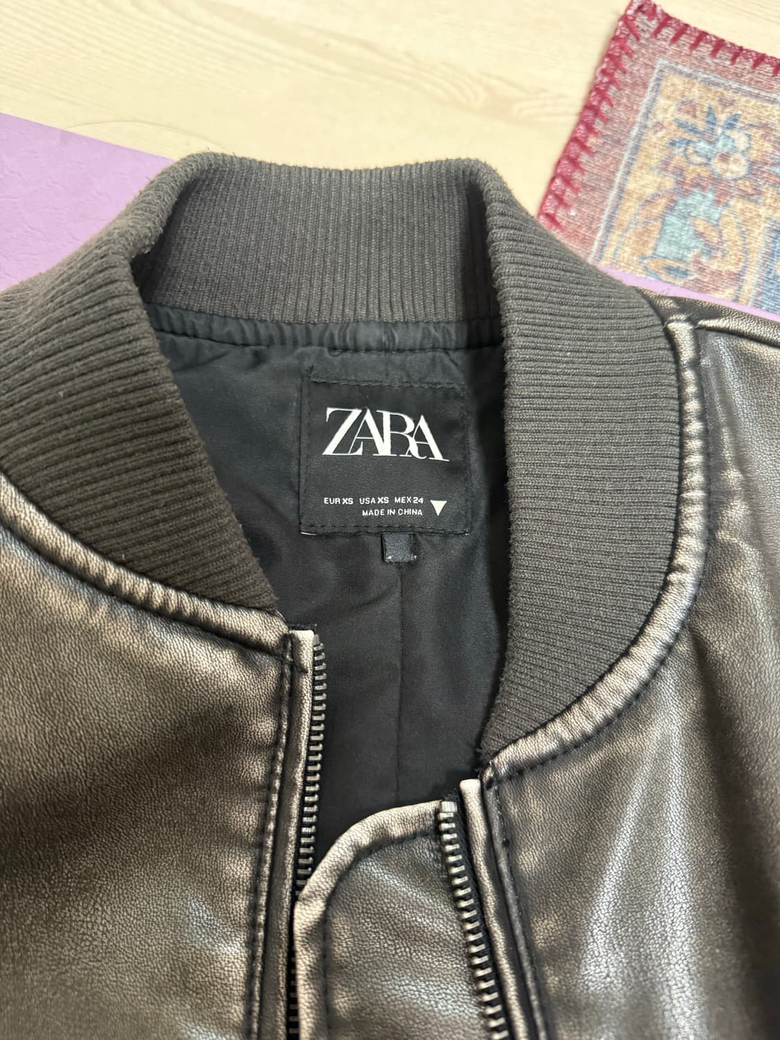 자라 레더 자켓 XS 상품이미지3