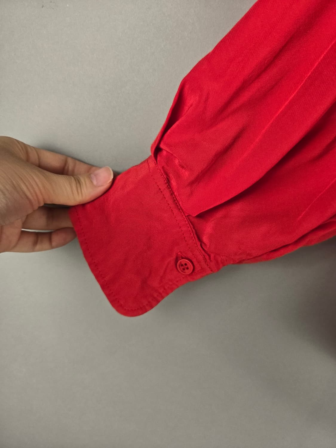 [무료배송]빔바이롤라 XS 여성 오버핏 레이온 긴팔 블라우스 상품이미지4