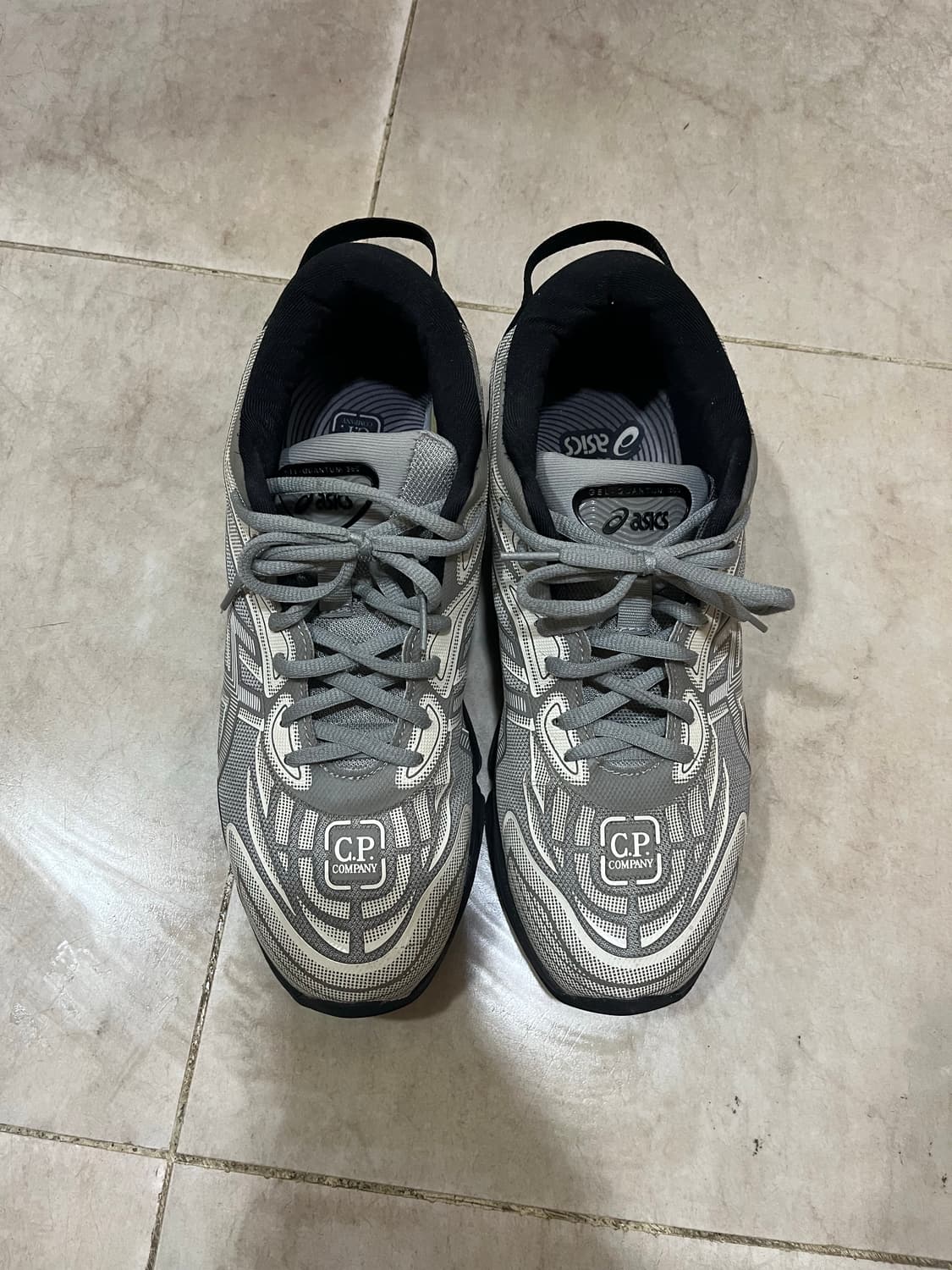 아식스 x CP 컴퍼니 젤-퀀텀 상품이미지1