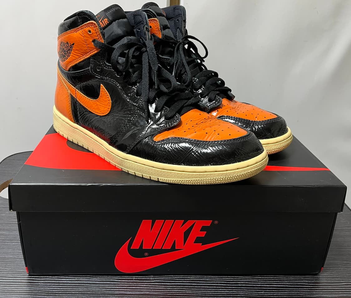 나이키 에어 조던 1 하이 쉐터드 백보드 3.0 300사이즈 상품이미지1