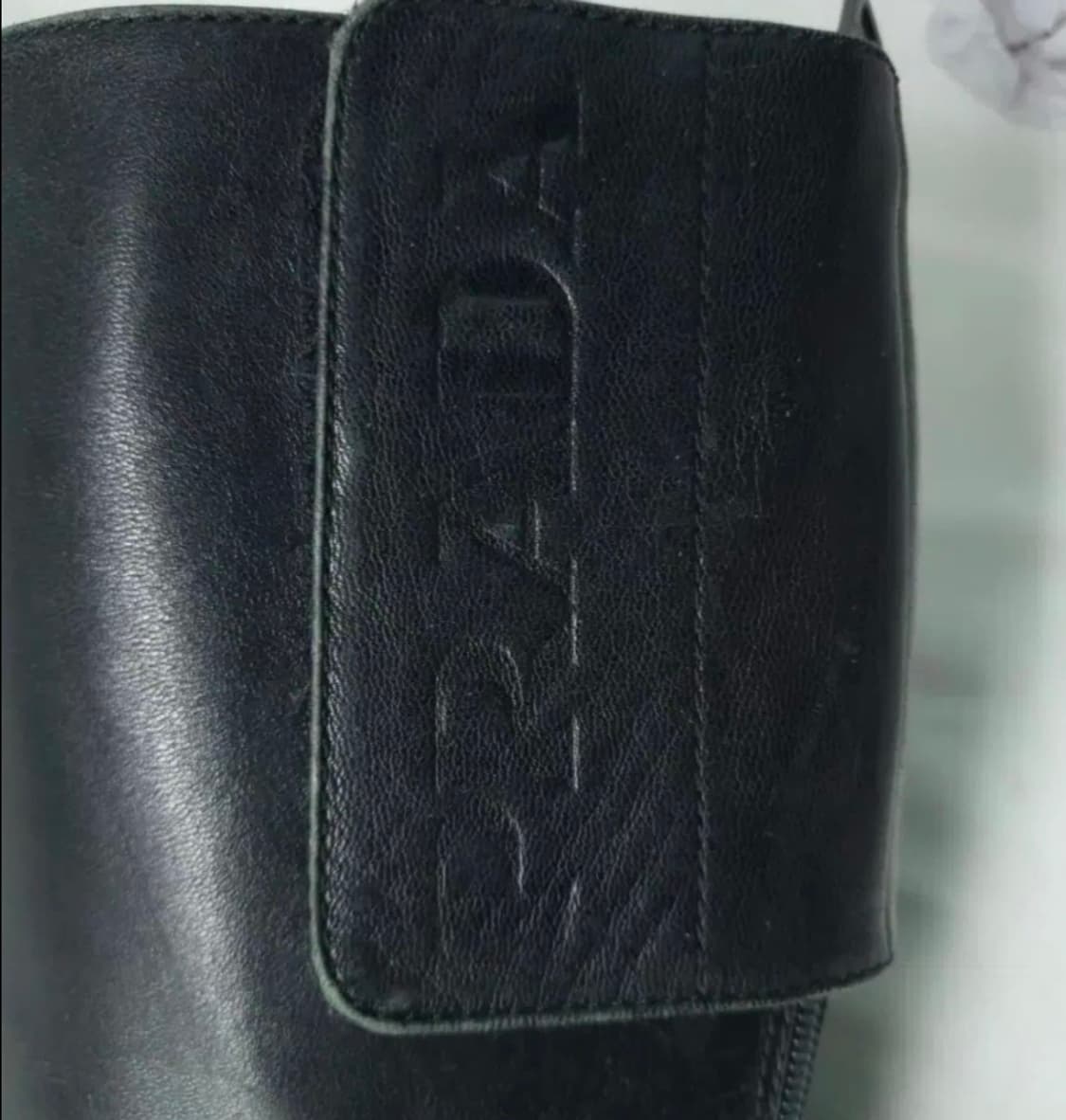 PRADA 블랙 가죽 롱부츠 245mm 상품이미지8