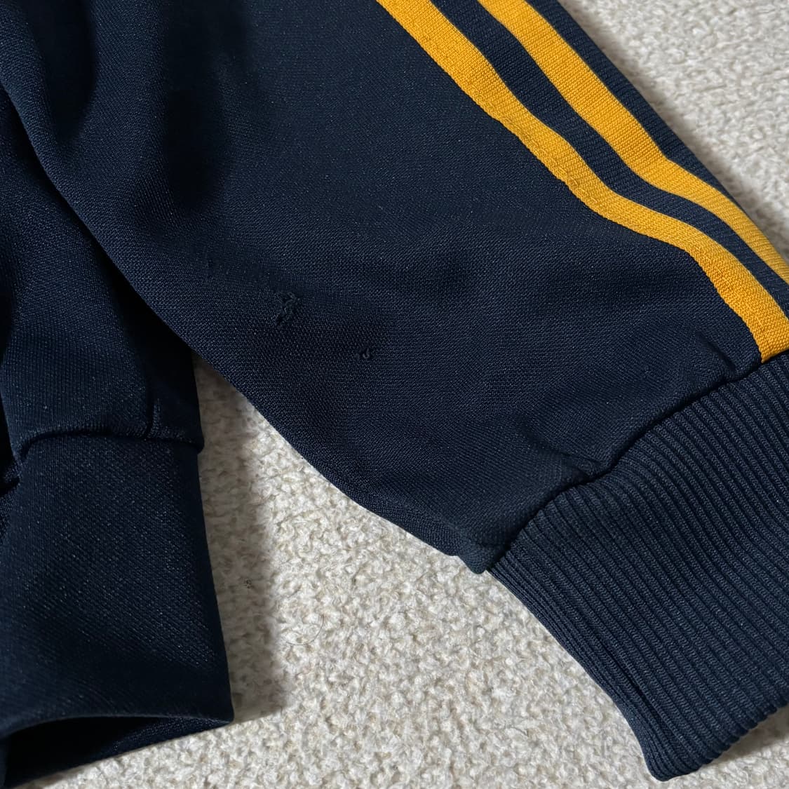 아디다스 남노 삼각 로고 져지 상품이미지5