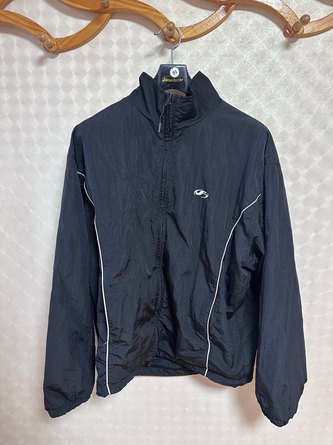 필루미네이트 바람막이 상품이미지1