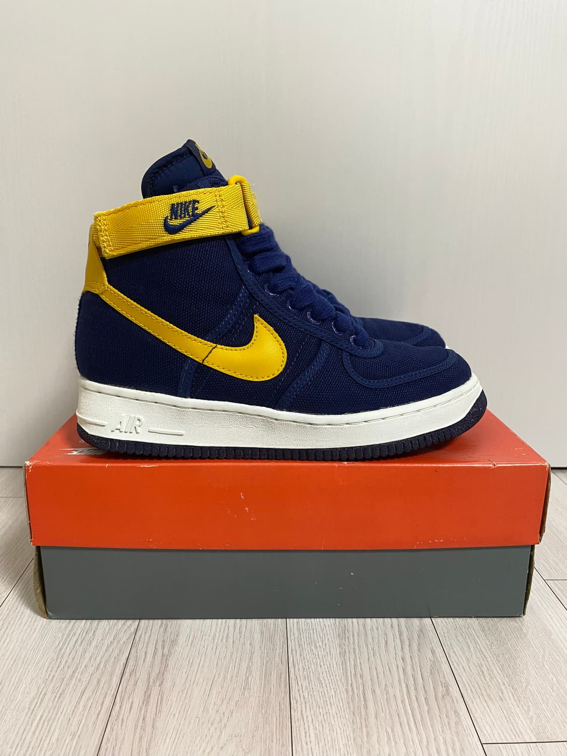 1994년 NIKE AIR FORCE 1 HIGH CVS SC 상품이미지4