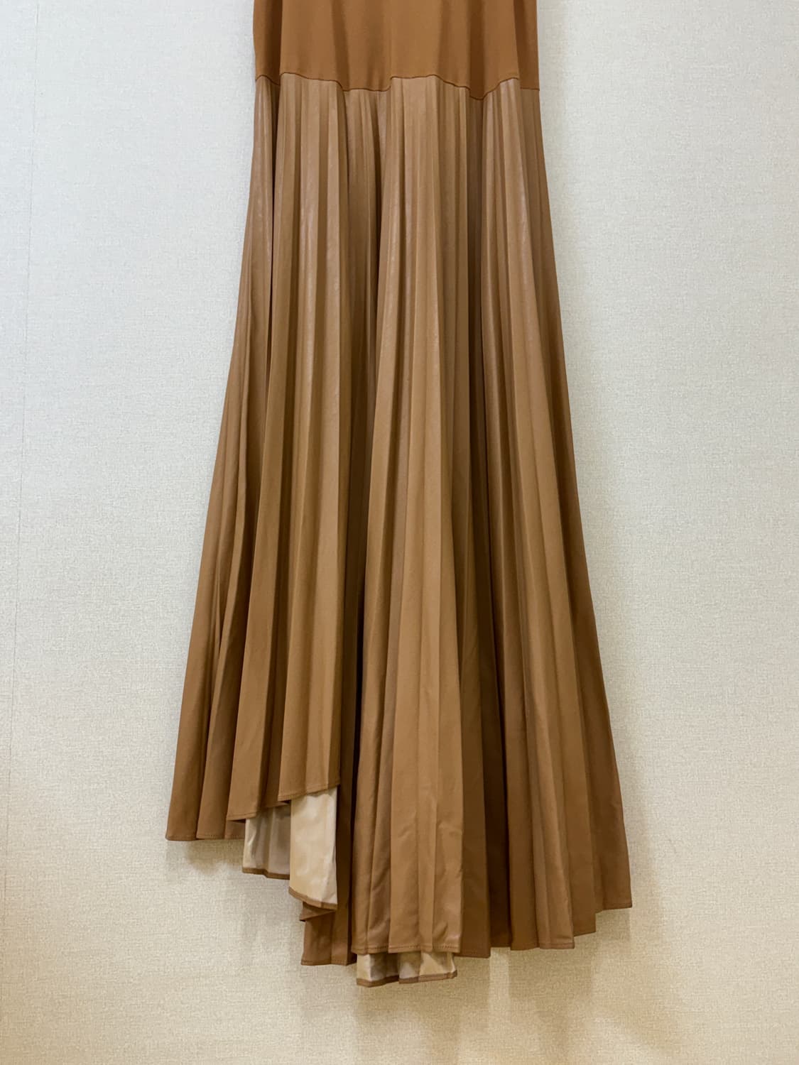 F 한섬 SYSTEM 플리츠 레이어드 원피스 상품이미지3