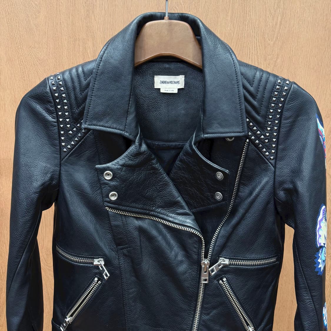 쟈딕 앤 볼테르 라이더 자켓 스터드 숄더 버터플라이 그래픽 프린팅 블랙 상품이미지4