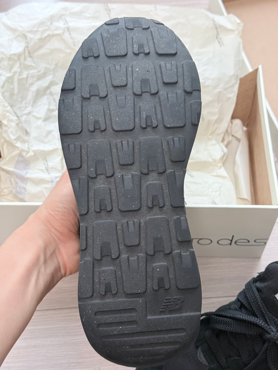 뉴발란스 꼼데가르송 고어텍스 5740 270 상품이미지5