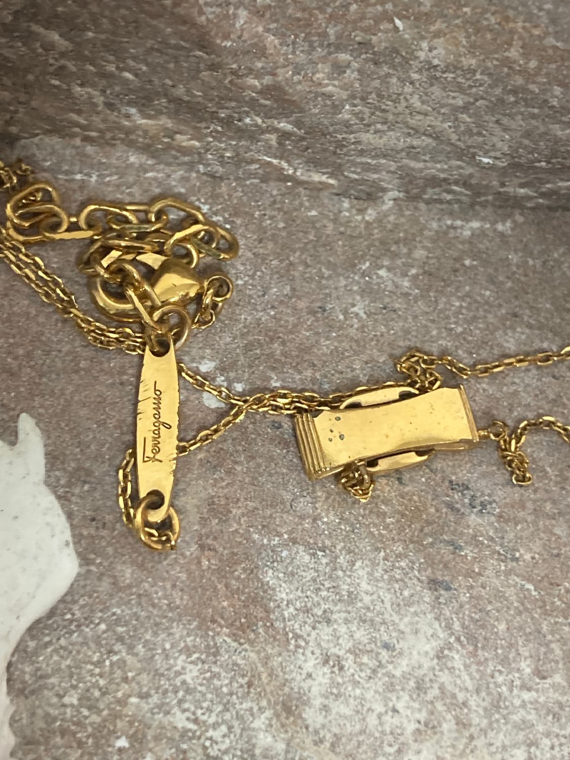 페라가모 바라 펜던트 네크리스 상품이미지5