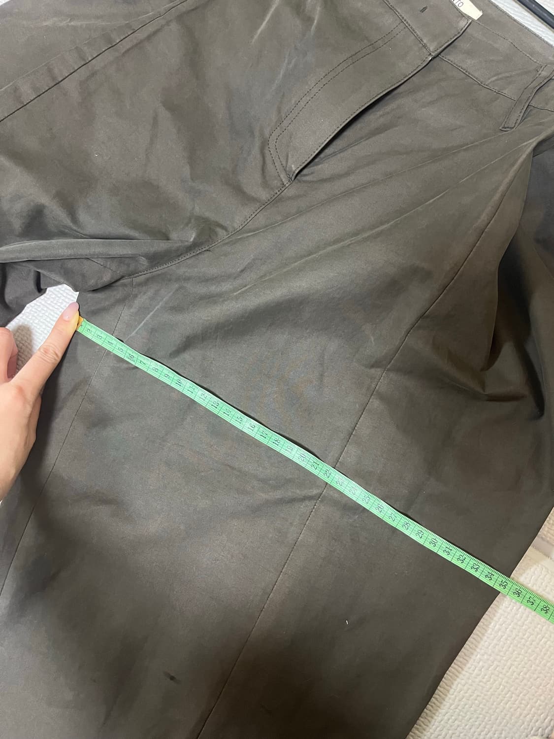 아모멘토 배럴핏 커브드 코튼 팬츠 다크 그레이 브라운 상품이미지6