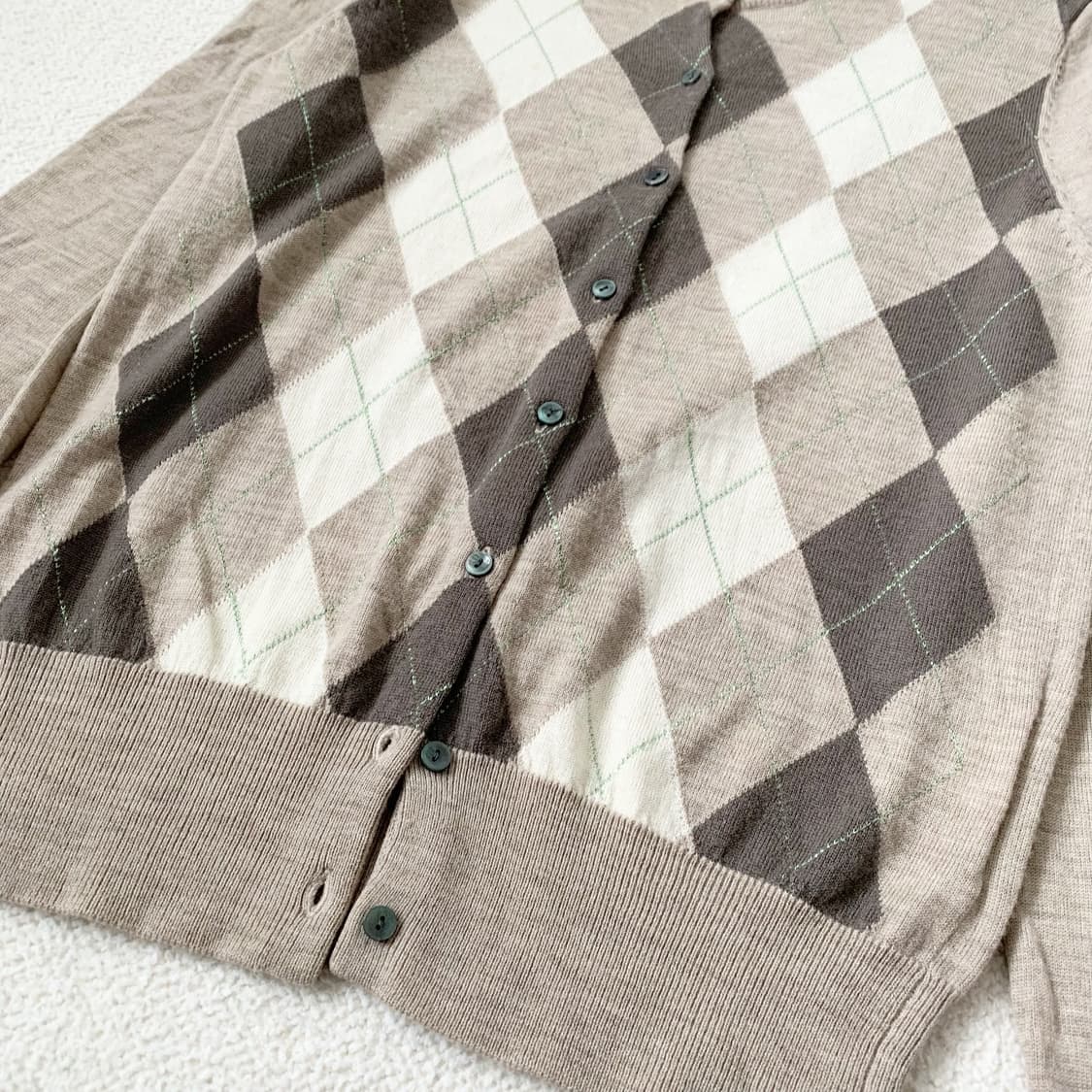 뮤트브라운 메리노울 아가일 니트 가디건 상품이미지3