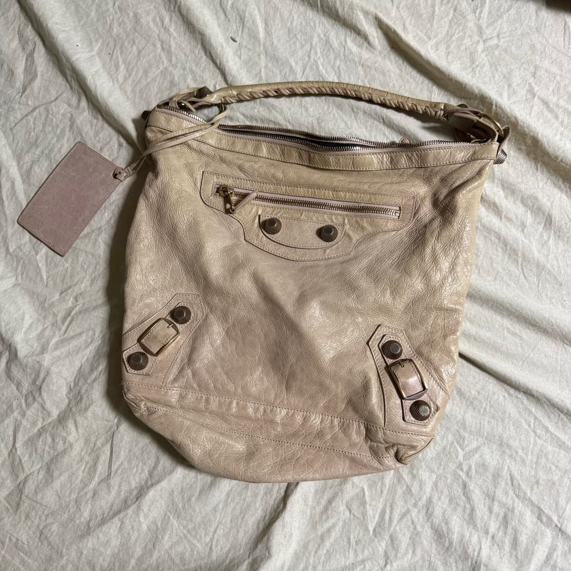 발렌시아가 르시티 모터백 상품이미지1