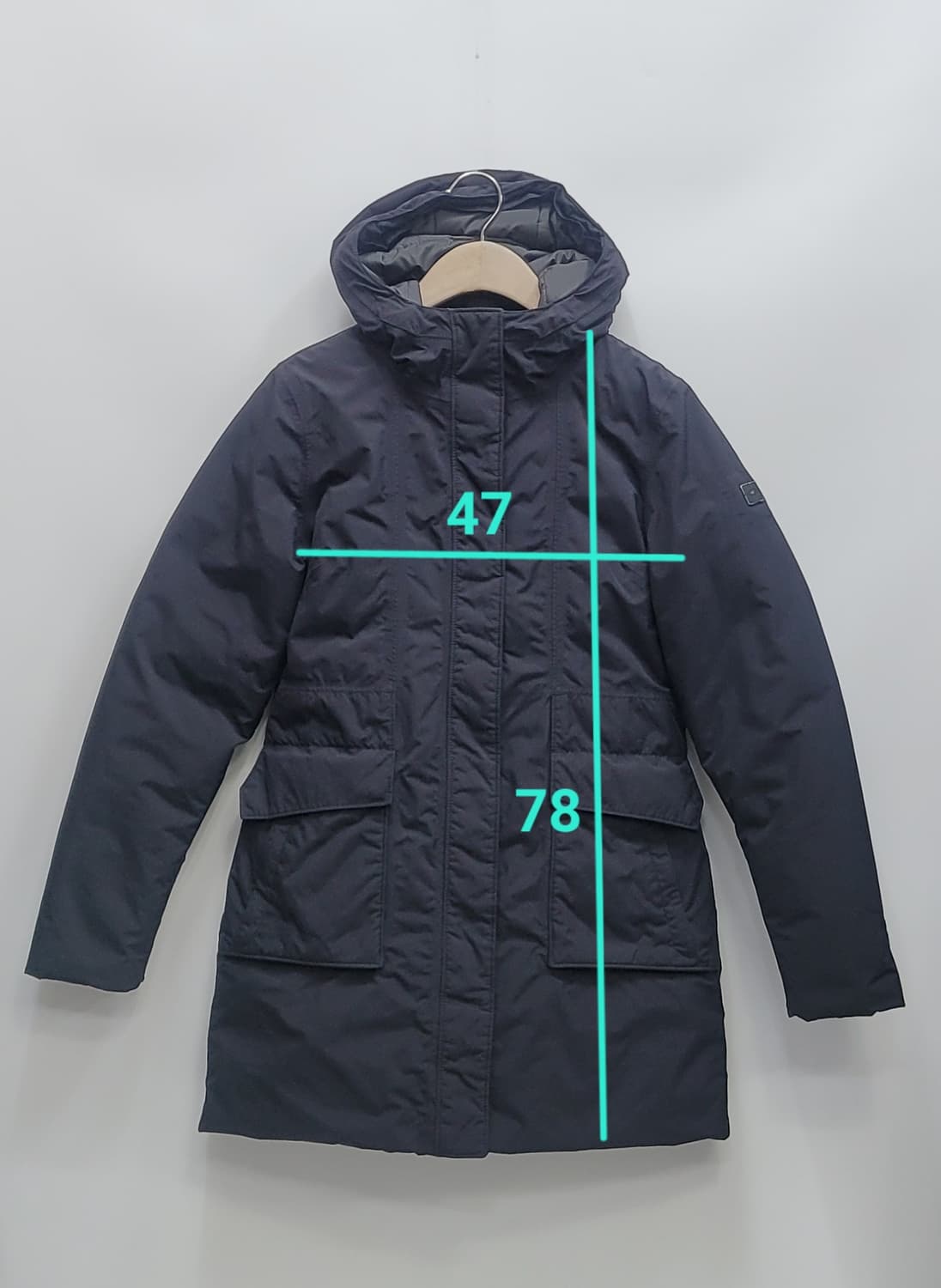 노스페이스 하이벤트 후드 구스 다운 패딩 자켓 / 여 S 블랙
 상품이미지10