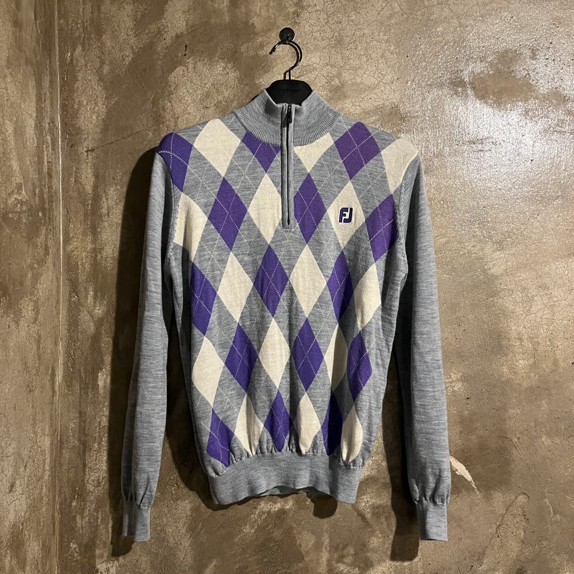 풋조이 반집업 아가일 니트 상품이미지1