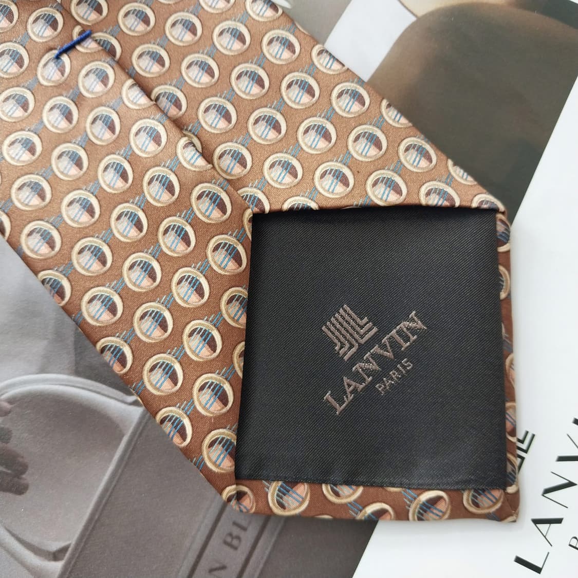 LANVIN 랑방 넥타이 브라운 패턴 9.3cm 새제품 K2140 
 상품이미지9
