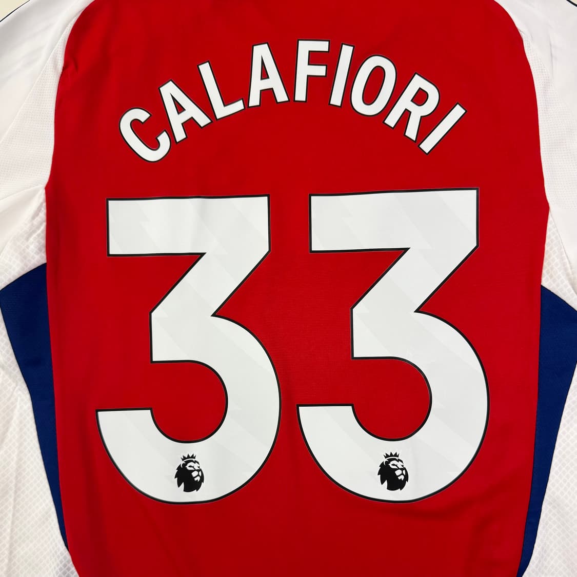 24-25 아스날 홈 칼라피오리 유니폼 상품이미지2