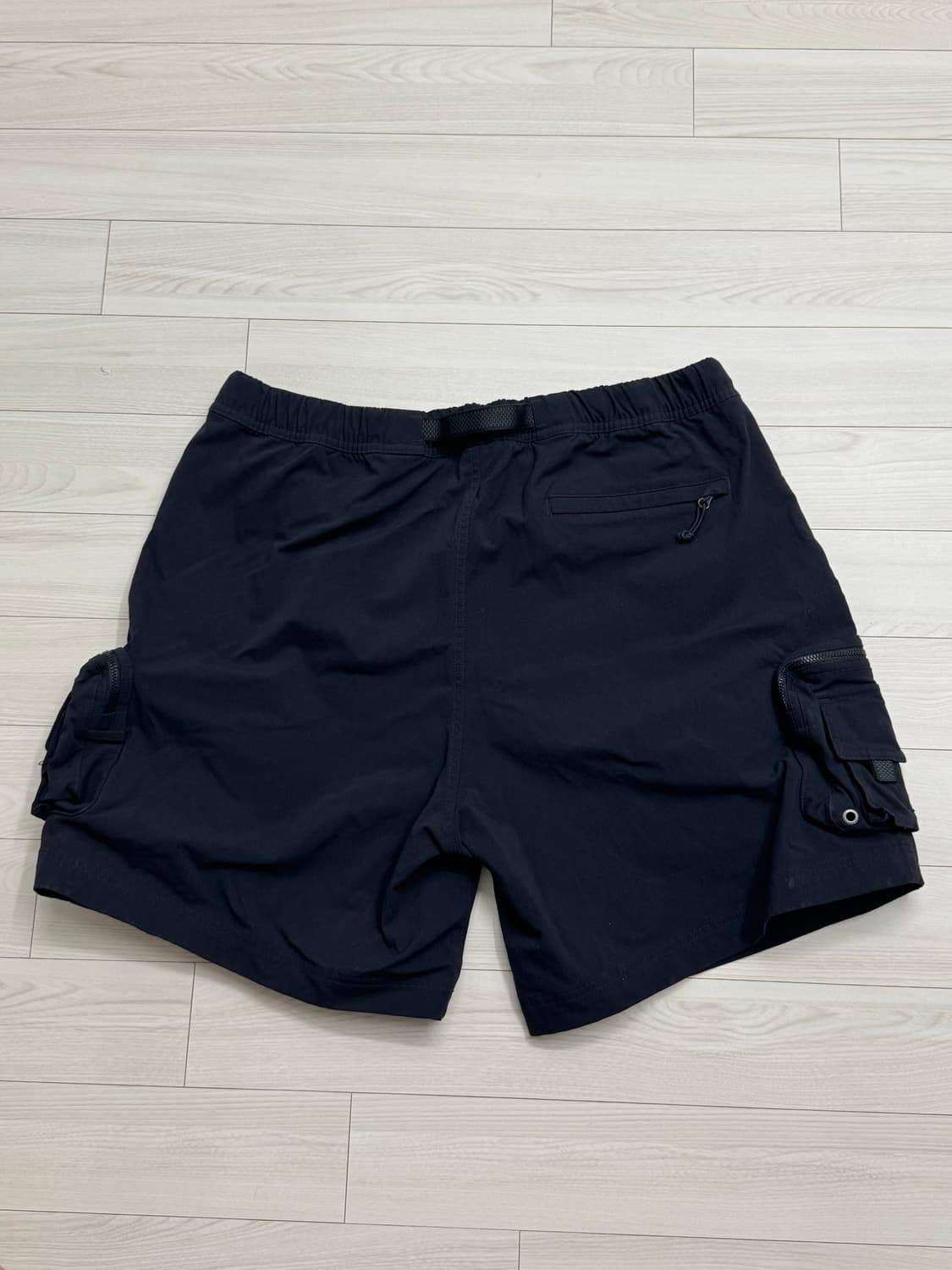 나이키 ACG 카고 쇼츠 블랙 US XL 상품이미지6