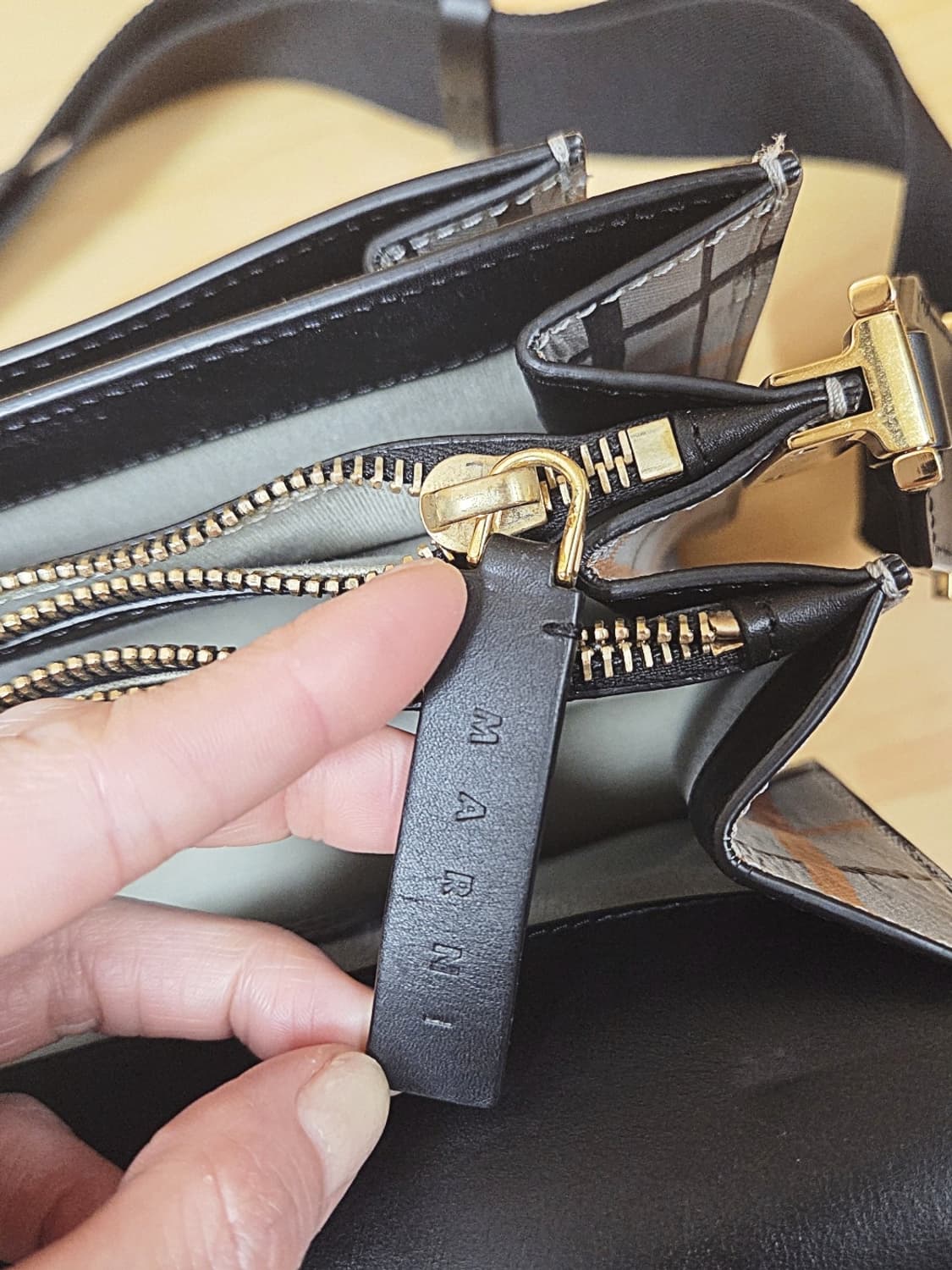 마르니Marni 체크 트렁크백 미디엄 사이즈/오렌지블랙 상품이미지8