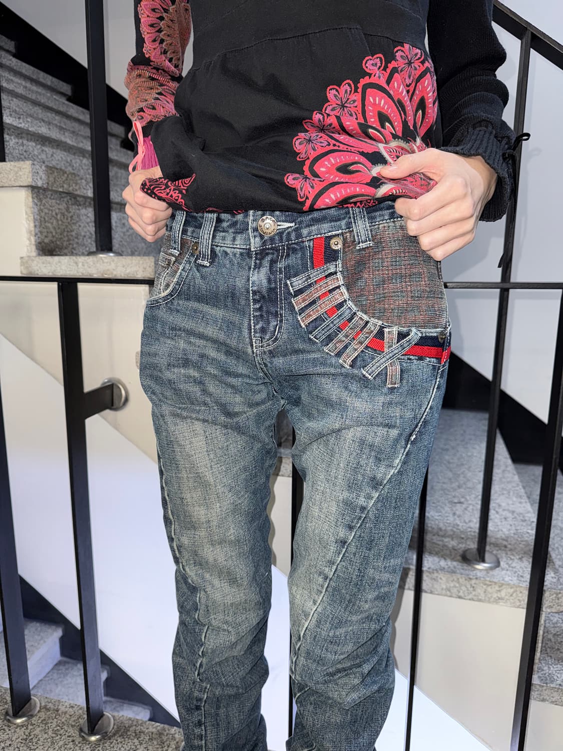 j-shaped jeans 상품이미지3