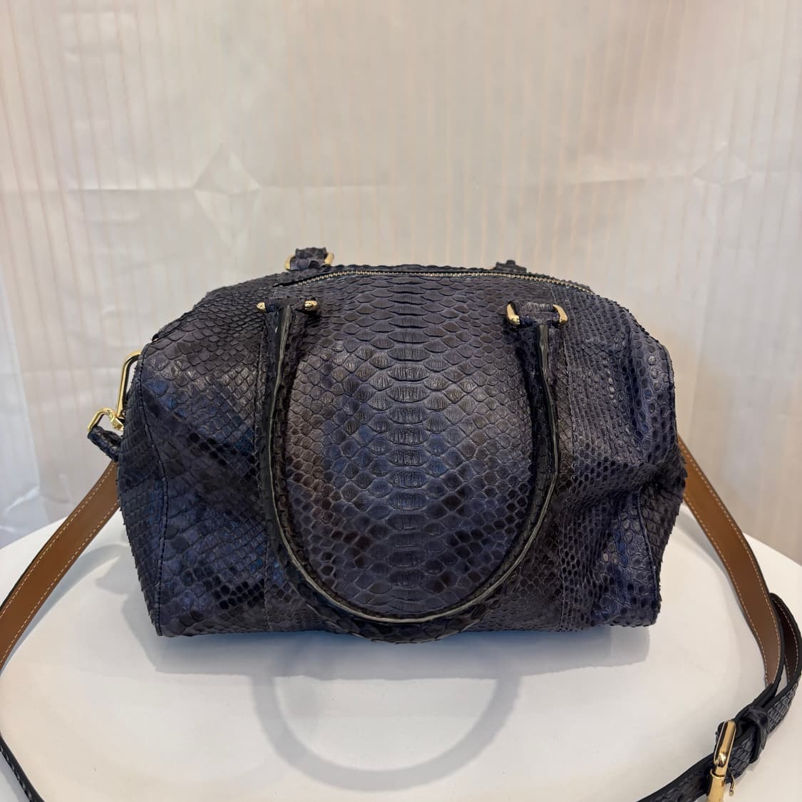 정품 크리스티나에페 리얼 파이톤 뱀피 투웨이백    상품이미지2