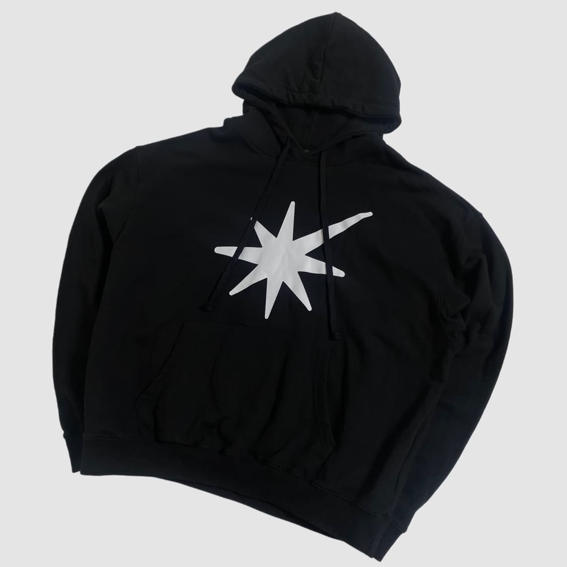 론스달라이트 후드티 상품이미지1