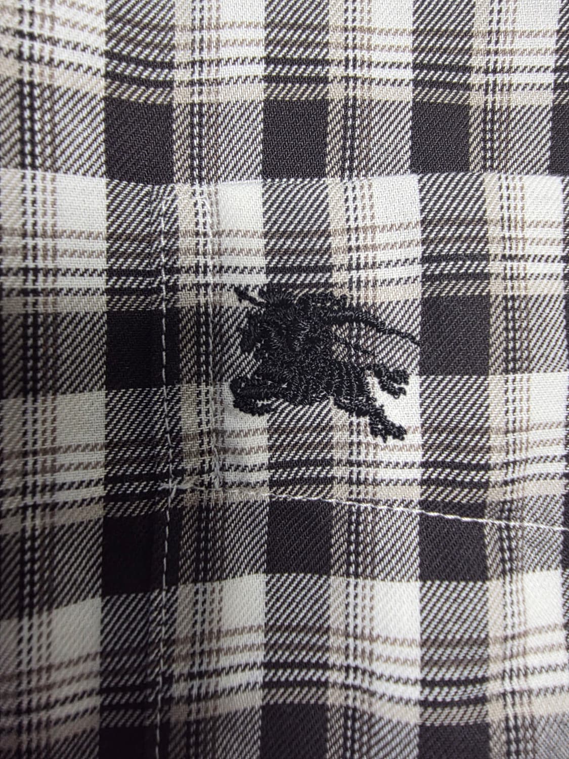 버버리 블랙/화이트 체크 남방 상품이미지3