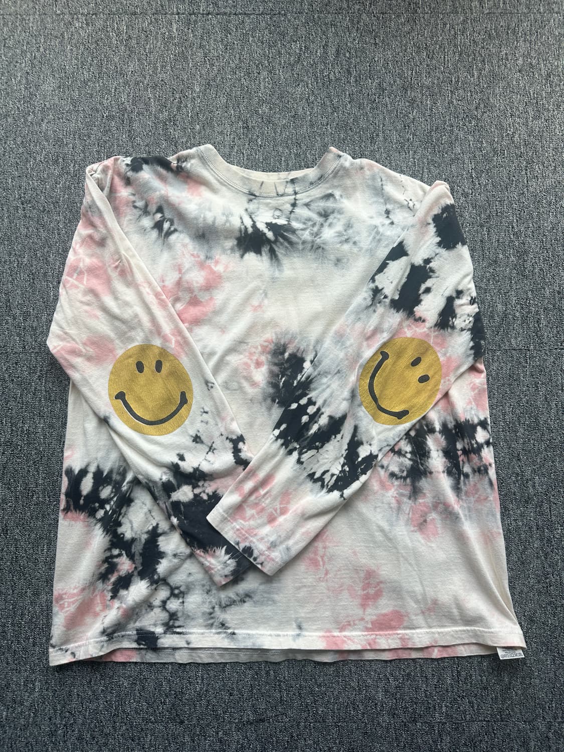 [3] 캐피탈 타이다이 스마일 롱슬리브 상품이미지1