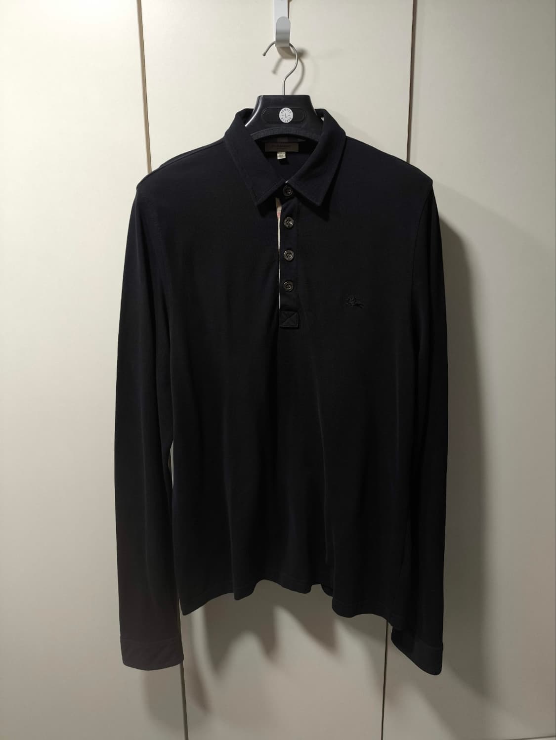 XL 버버리 카라넥 티셔츠 블랙 상품이미지1