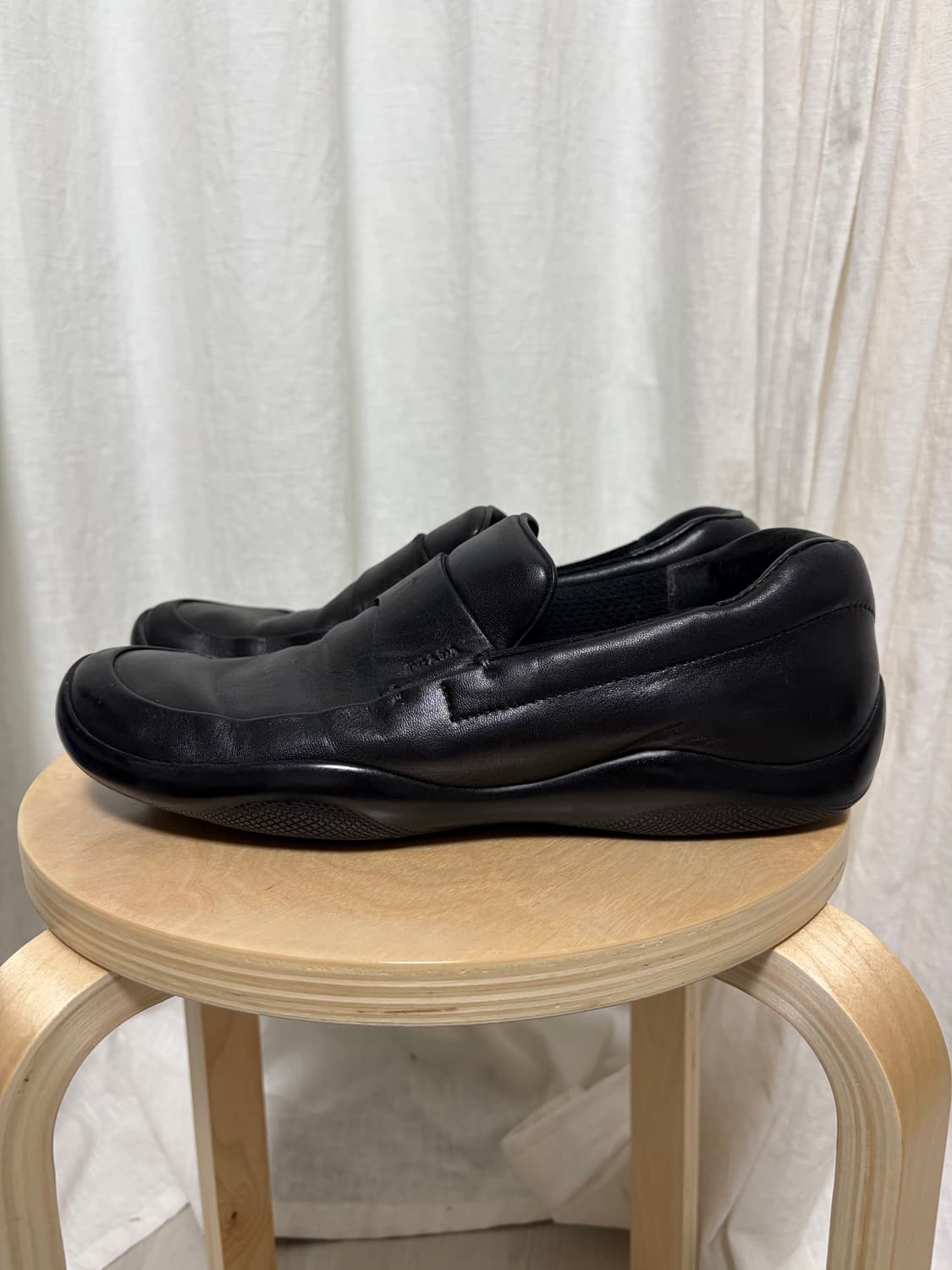 프라다 빈티지 스포츠 로퍼 상품이미지1