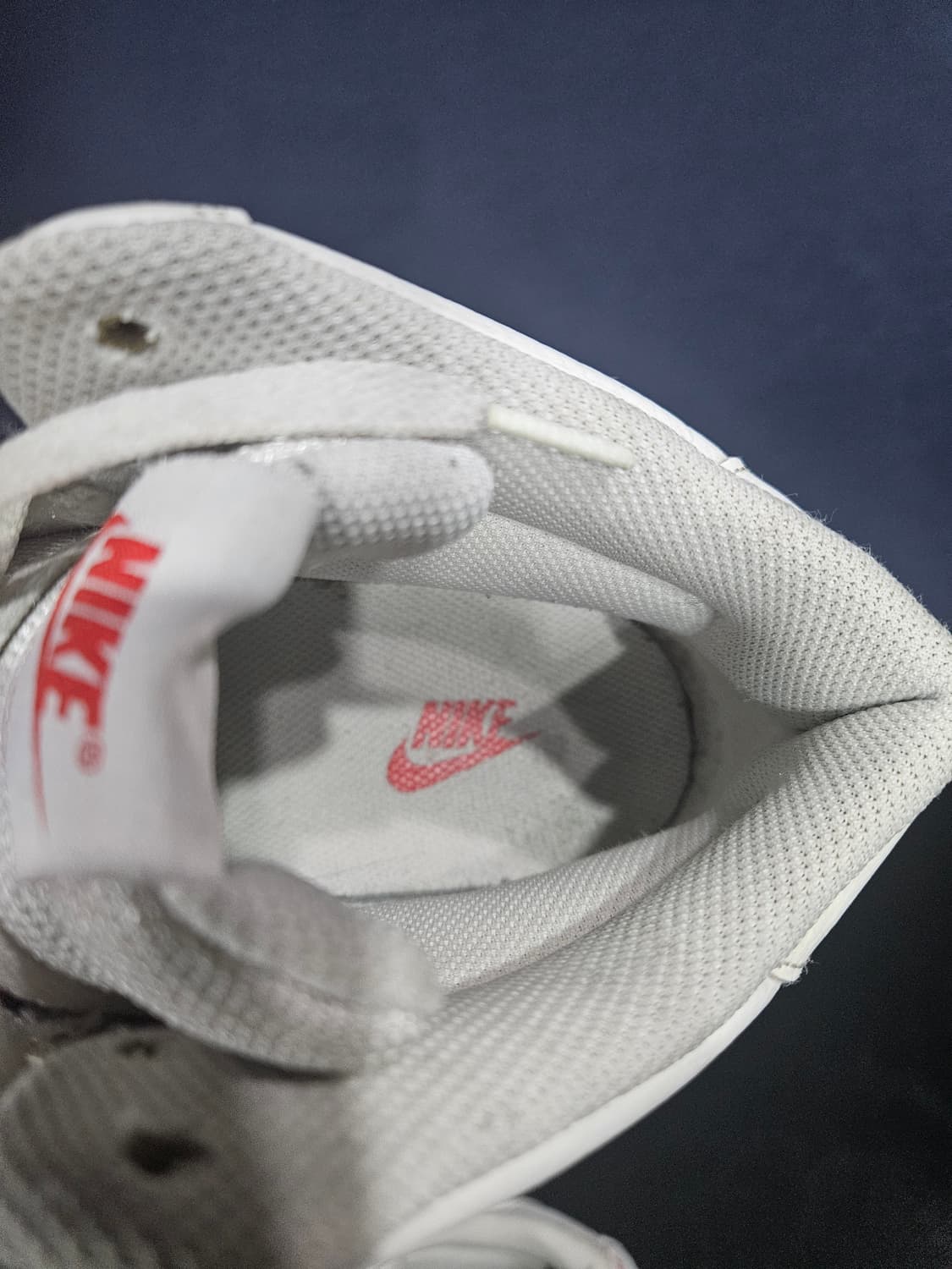 나이키 코트비전 미드 화이트 남성 280~285 하이탑  상품이미지4