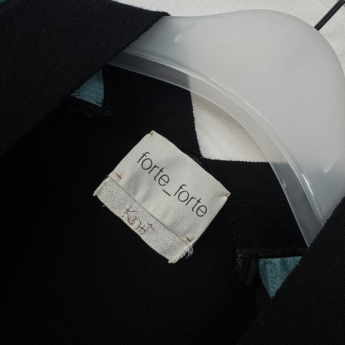 포르테포르테 배색 니트 가디건 상품이미지2