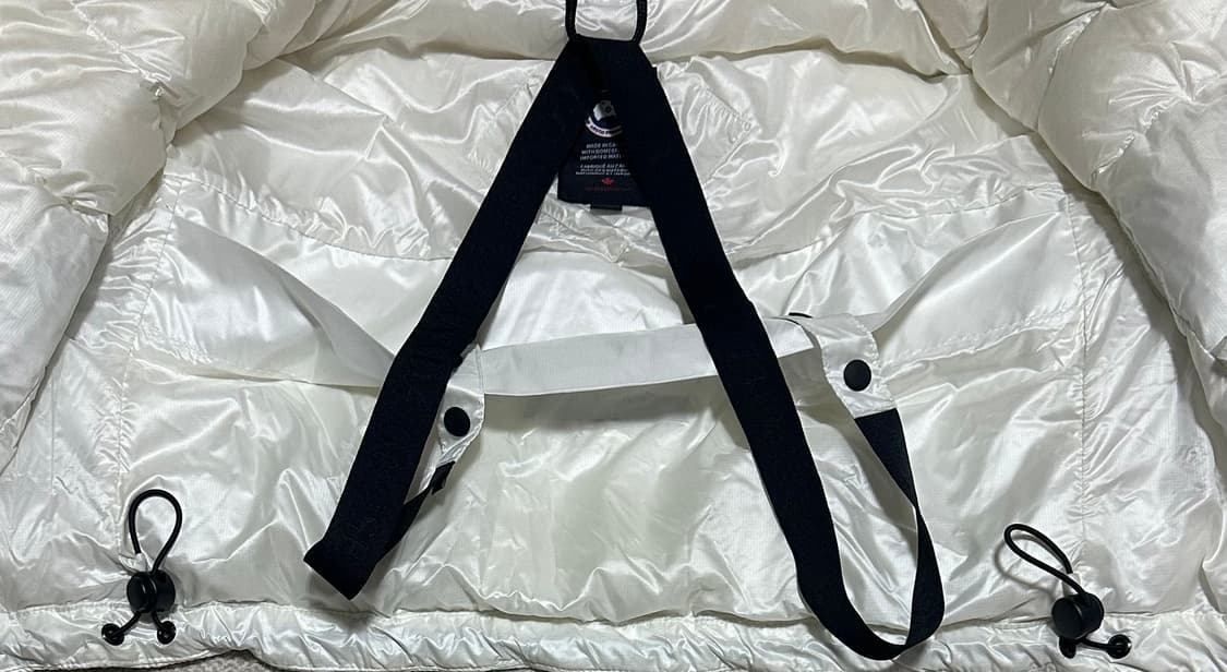 캐나다구스 x 엔젤 첸 크롭 패딩 상품이미지4