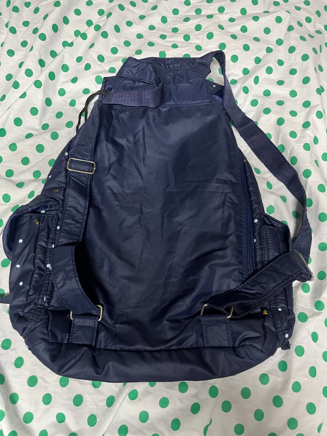 폼포넷 패딩재질 네이비 백팩 🌀 상품이미지5