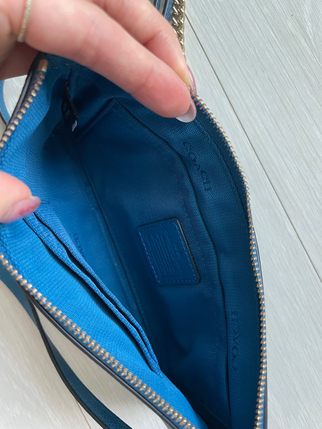 코치 크로스 미니 상품이미지5