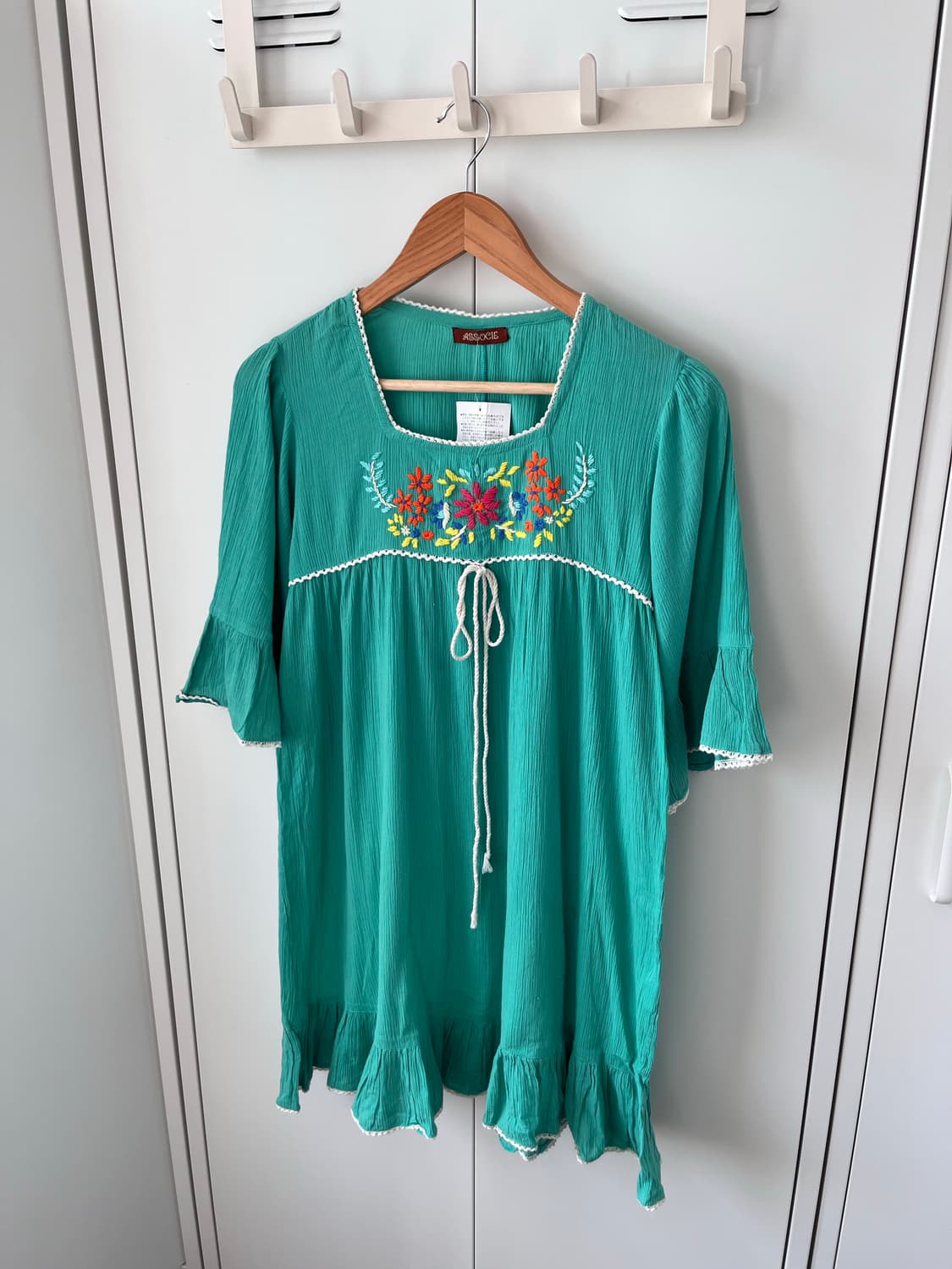 Associe 하구미 꽃 자수 그린 원피스 아오이유우 상품이미지8