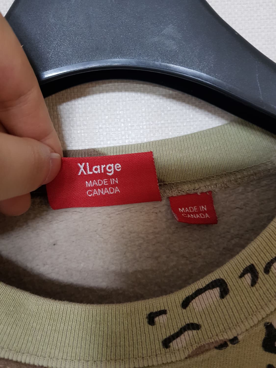 슈프림 퓨추라 맨투맨 티셔츠 카모 20FW 상품이미지7