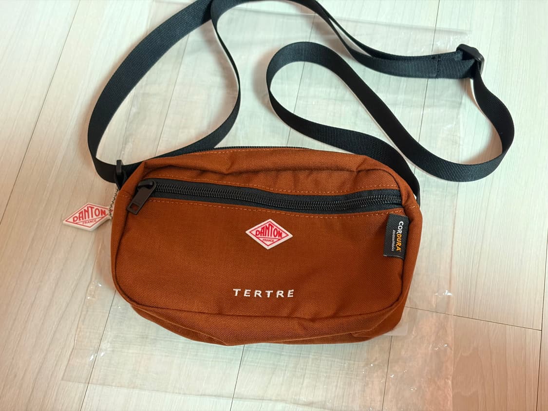 단톤 코듀라 크로스백 (Tertre - Orange Brown) 판매 상품이미지2