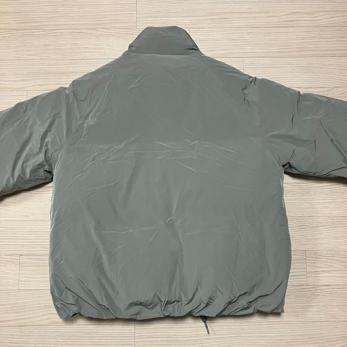 토마스모어 시티 숏다운 패딩 카키그레이 상품이미지3