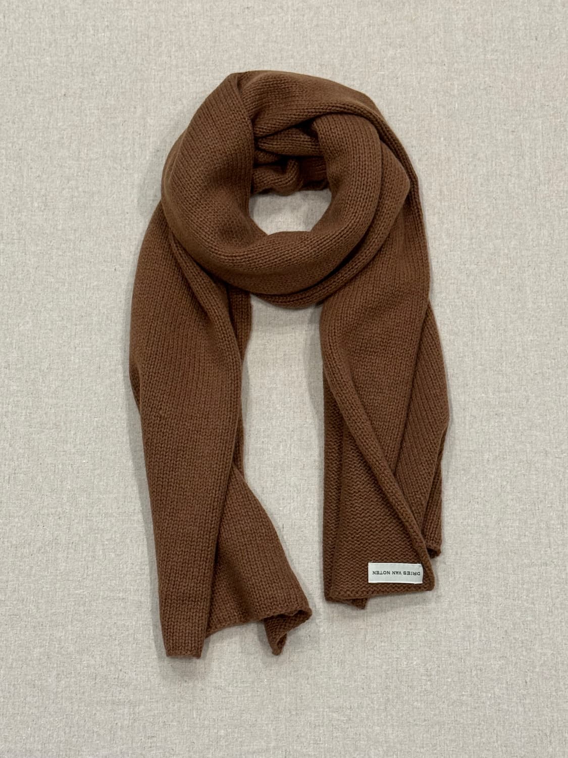 드리스반노튼 울 니트 머플러 상품이미지1