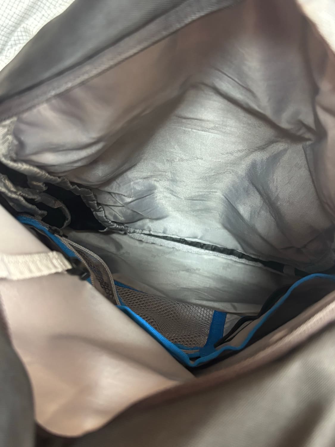 컬럼비아 백팩 상품이미지3