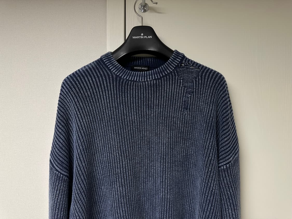 메종미네드 데미지 니트 네이비 상품이미지3