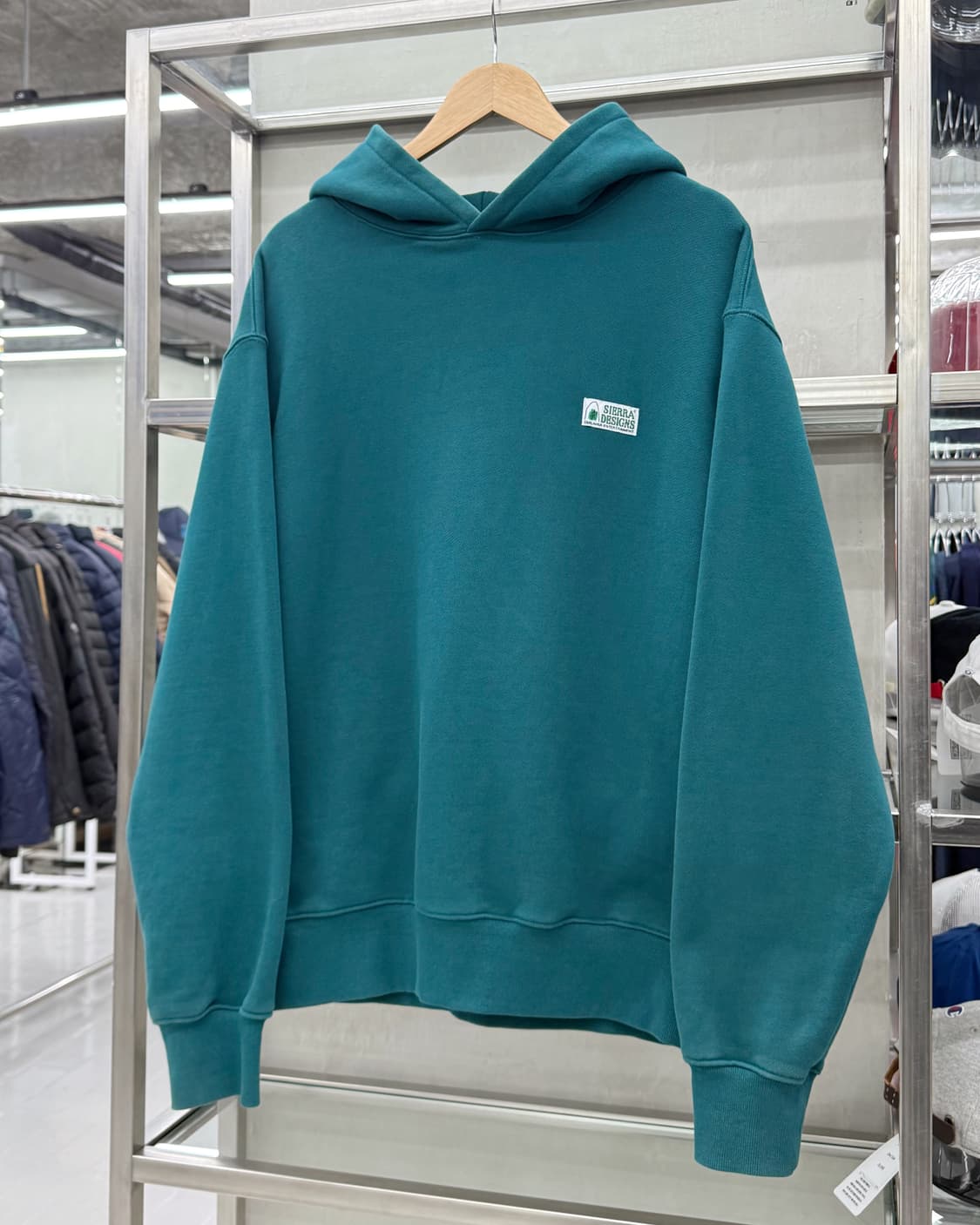 시에라 디자인 x 발란사 스튜디오 스웻 후드티 상품이미지5