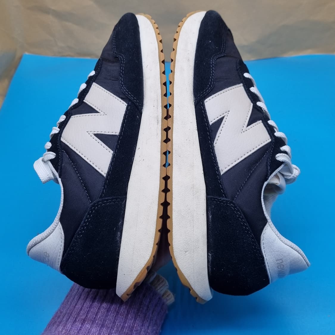 뉴발란스 237 블랙 운동화245. 상품이미지5