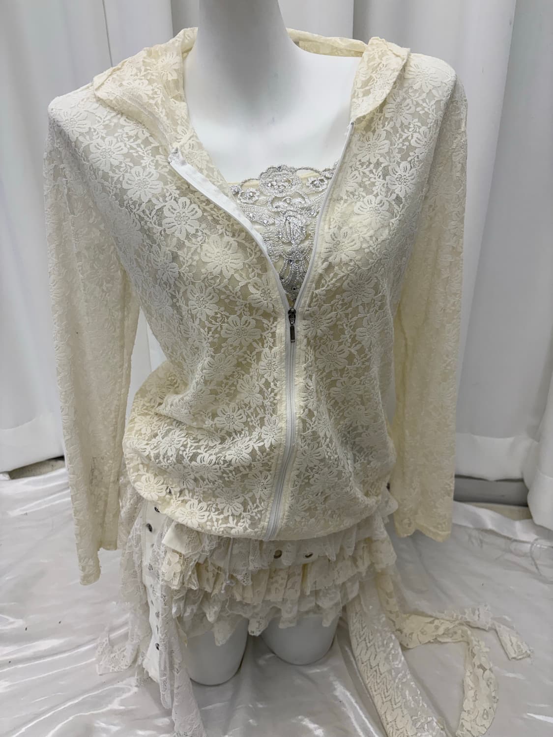 페어리 레이스 집업 상품이미지2