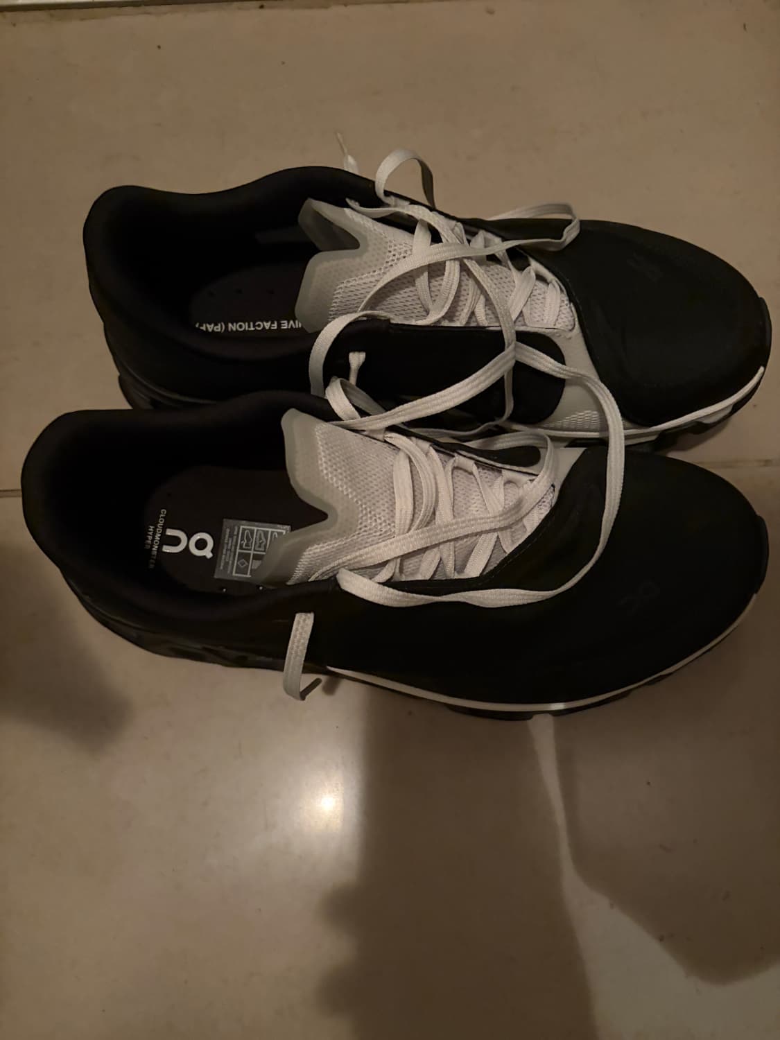 온러닝 파프 블랙 275 상품이미지2