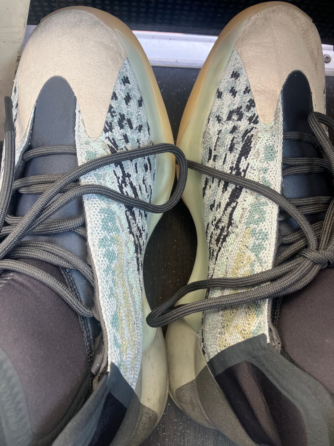 이지 퀀텀 sea teal 씨 틸 280 사이즈 팝니다 상품이미지1