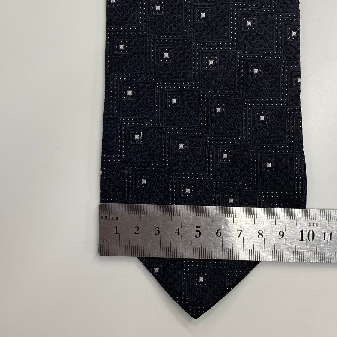 돌체 앤 가바나 (D&G) 블랙 명품 정품넥타이 상품이미지9