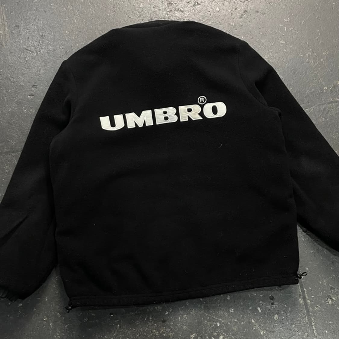 100 엄브로 리버시블 후리스 점퍼 상품이미지10